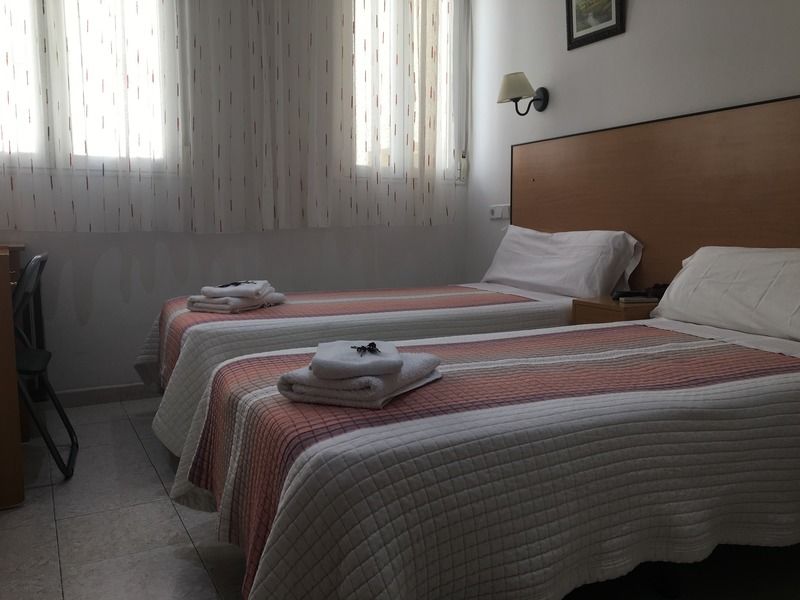 Hostal Lido Madrid Exterior photo